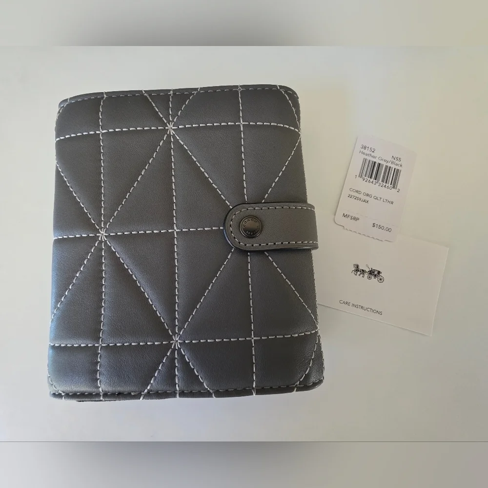 Coach Quilted Leather Large Accordion Zip Wallet Heather Grey/Black-NWT